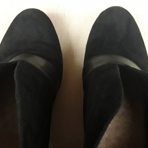 UGG Black Wright Belted Ankle Boots 9.5 Boho - Picture 8 of 8